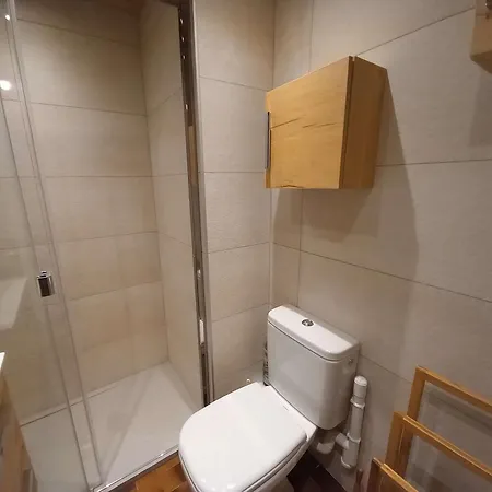Studio 4 Pers, Centre Village, Proche Commerces Et Pistes, Tv Incluse - Fr-1-241-29 Apartment