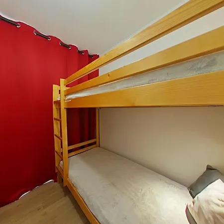 4 Pers, Centre Village, Proche Commerces Et Pistes, Tv Incluse - Fr-1-241-29 Daire *